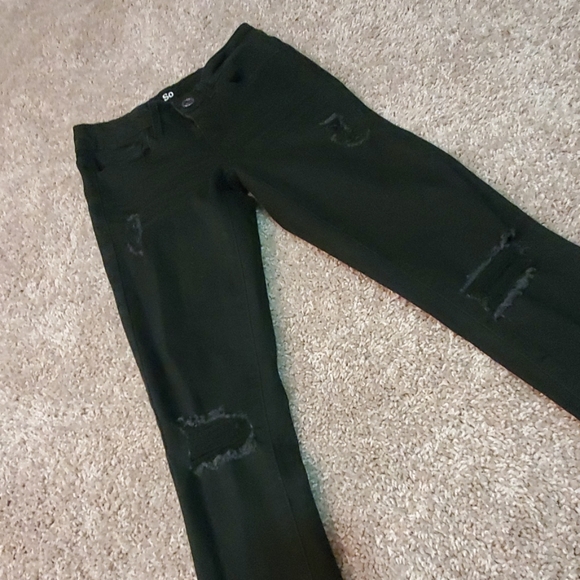 SO Mid Rise Ripped Jeggings - Picture 2 of 3